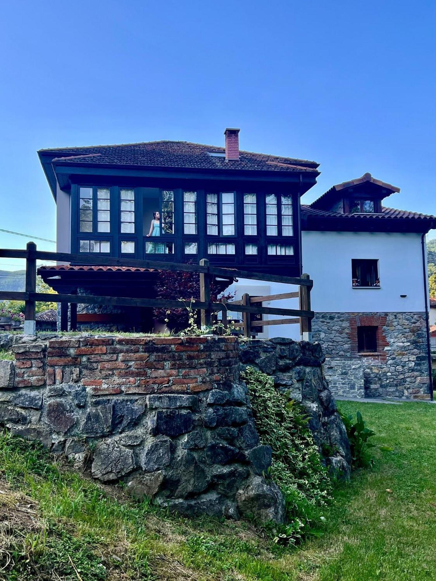 El Reinazu Villa Cangas de Onis Luaran gambar